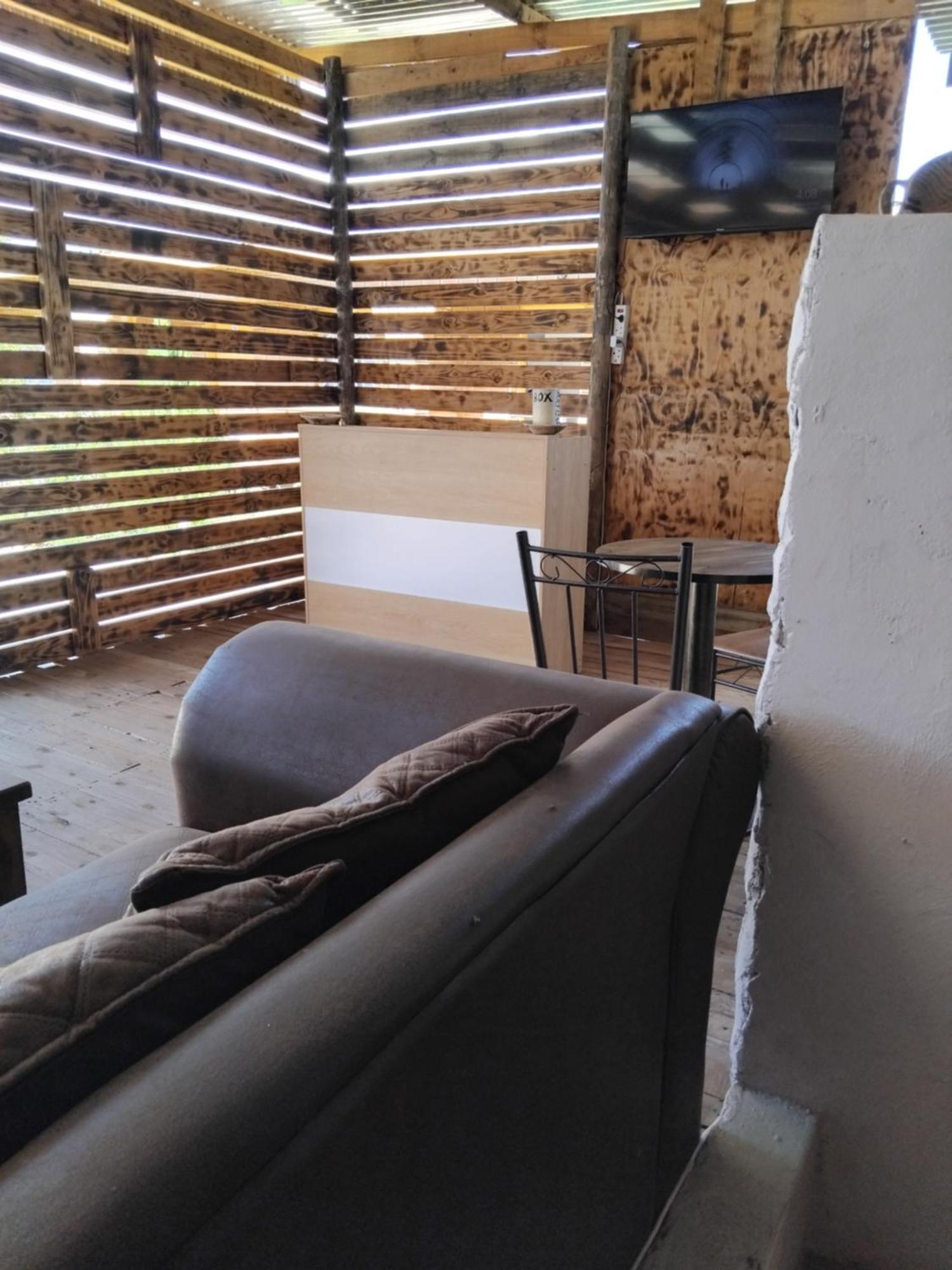 Sunshinevibe Guest House Kasane Exterior foto